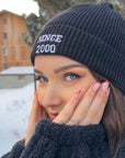 Personnalise ton bonnet avec ton texte brodé