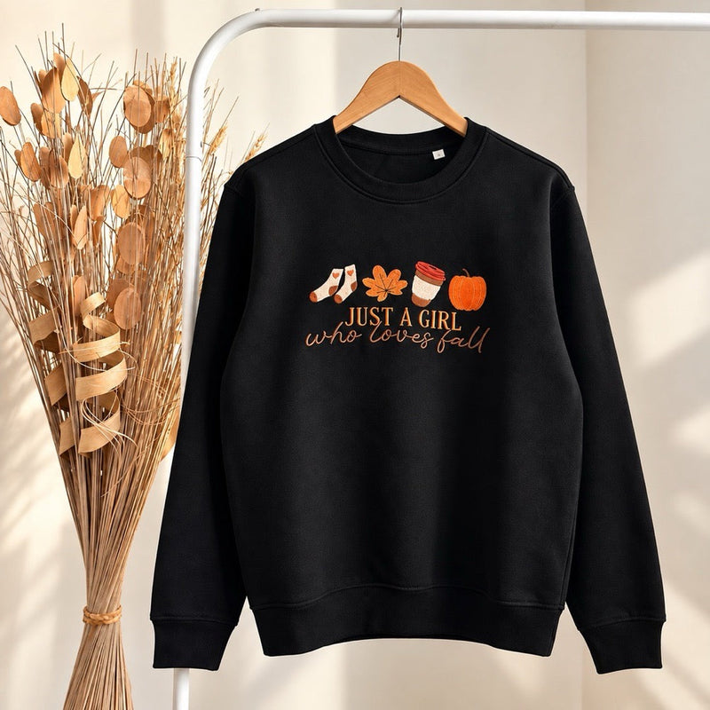 Sweat brodé « Just a girl who loves fall » d’Automne