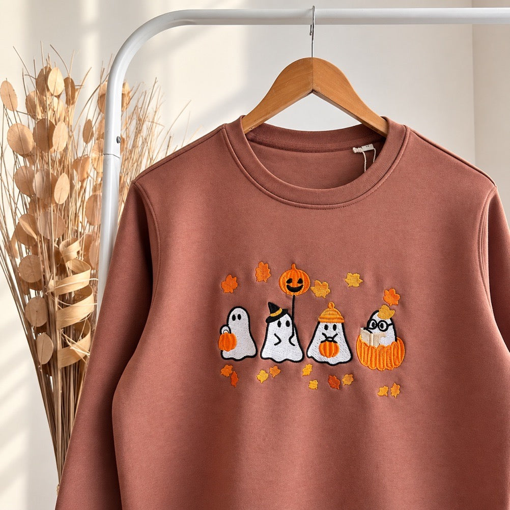 Sweat brodé « Les 4 petits fantômes » d’Halloween